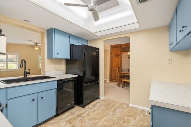 1505 PINE STREET E, Nokomis, FL 34275