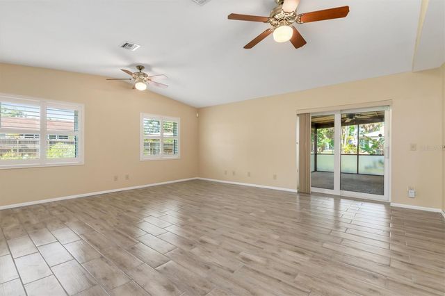 1505 PINE STREET E, Nokomis, FL 34275