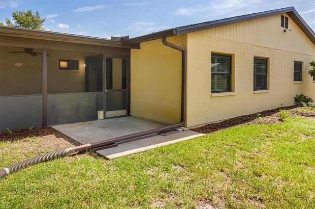 1505 PINE STREET E, Nokomis, FL 34275