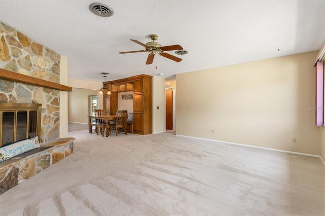 1505 PINE STREET E, Nokomis, FL 34275