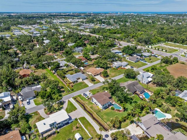 1505 PINE STREET E, Nokomis, FL 34275