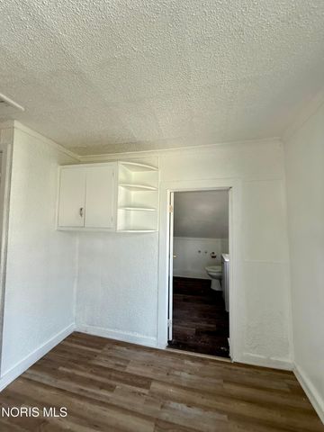 427 Everett Street, Toledo, OH 43608