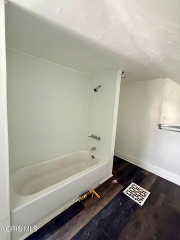 427 Everett Street, Toledo, OH 43608