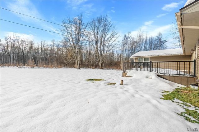 7056 Island Road, Cicero, NY 13039