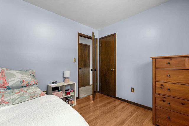 336 MCKINLEY AVENUE, Omro, WI 54963