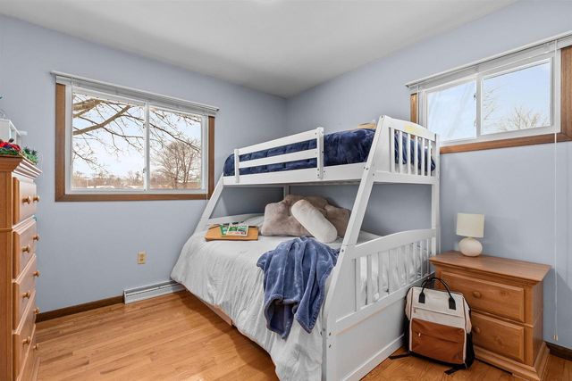 336 MCKINLEY AVENUE, Omro, WI 54963