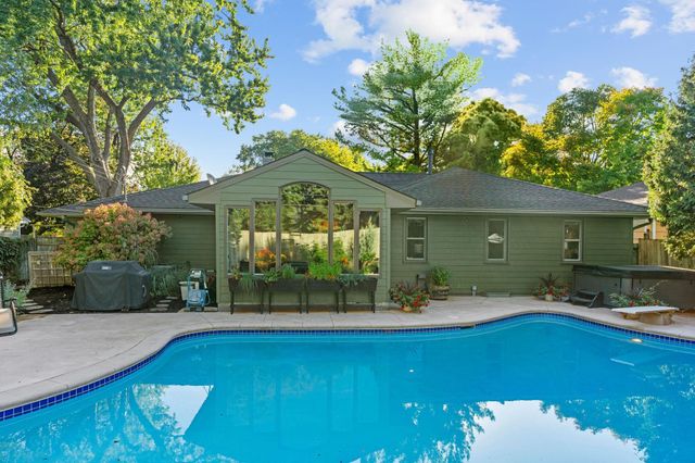 5108 Oxford Avenue, Edina, MN 55436