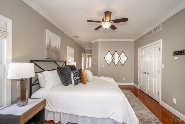 961 Hatch Street, Cincinnati, OH 45202