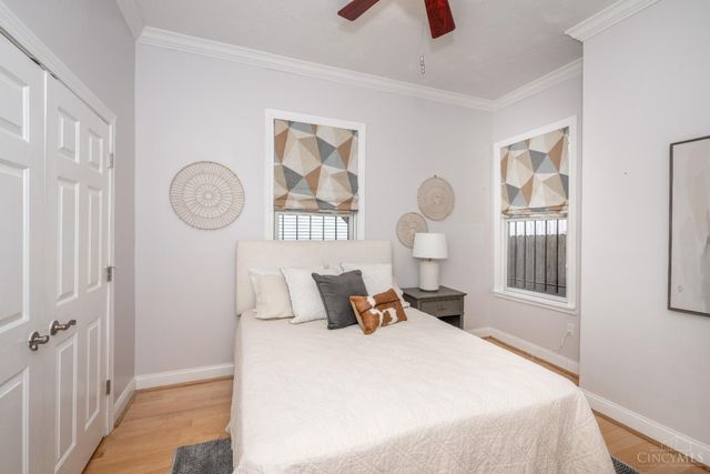 961 Hatch Street, Cincinnati, OH 45202