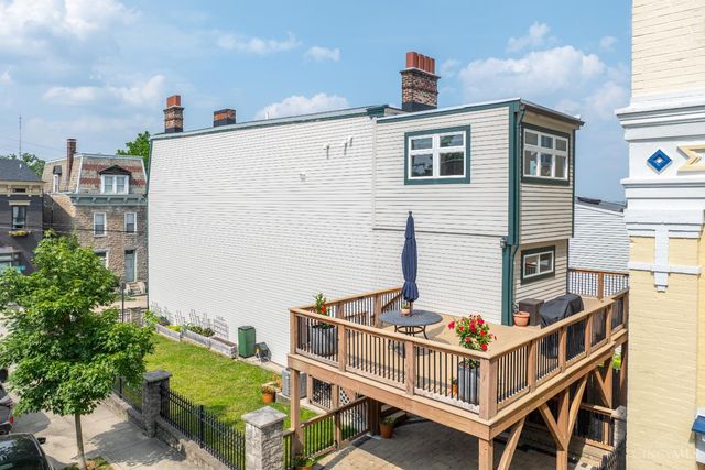 961 Hatch Street, Cincinnati, OH 45202