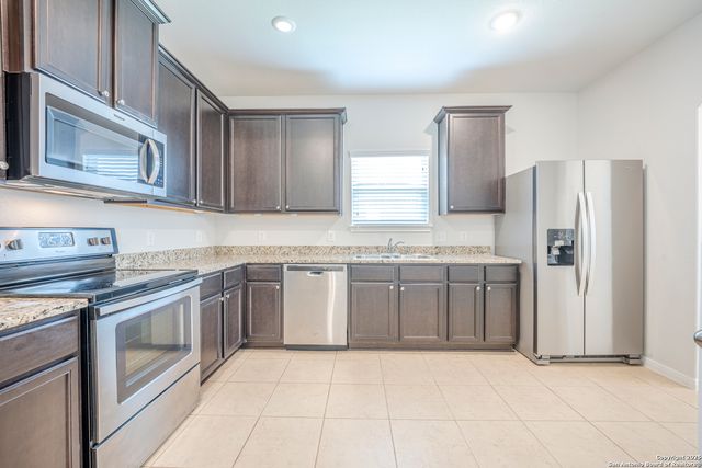 12106 Pawnee, San Antonio, TX 78252
