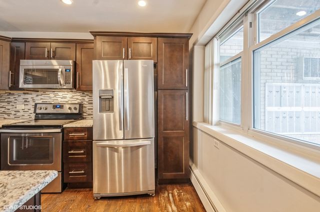 4258 N Greenview Avenue 1E, Chicago, IL 60613