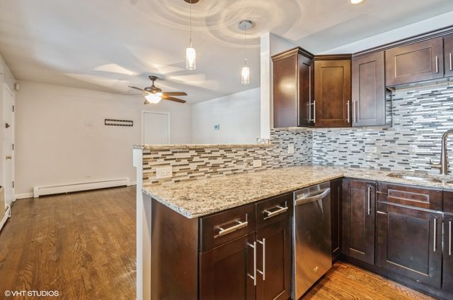 4258 N Greenview Avenue 1E, Chicago, IL 60613