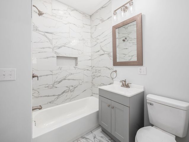 705 W Chillicothe Avenue, Bellefontaine, OH 43311