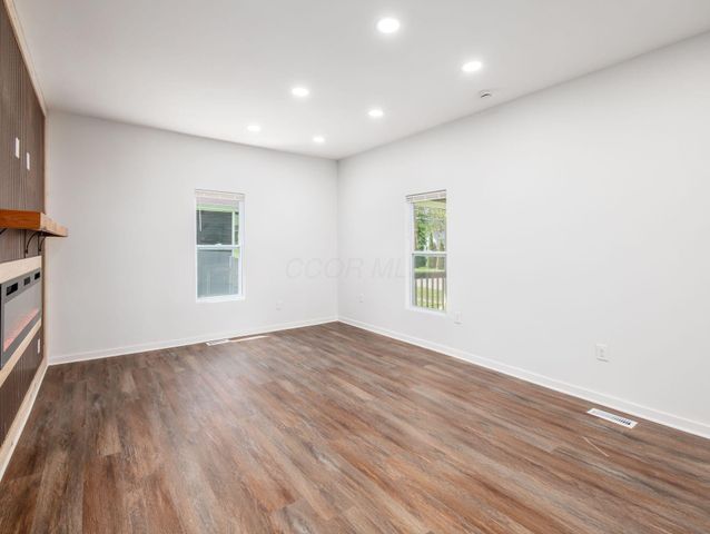 705 W Chillicothe Avenue, Bellefontaine, OH 43311