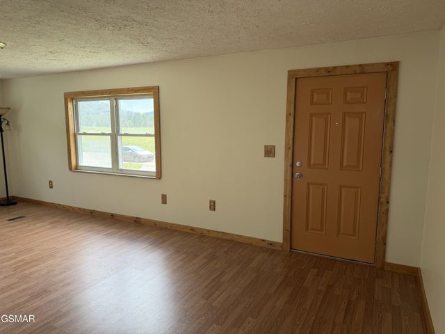 2894 Boyds Creek Highway, Sevierville, TN 37876