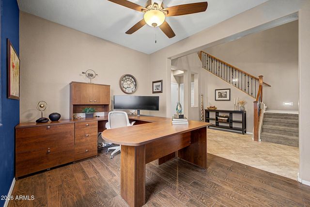 1076 E EUCLID Avenue, Gilbert, AZ 85297