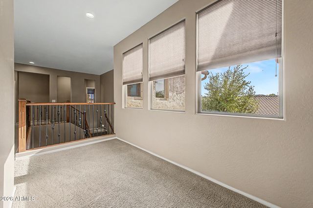 1076 E EUCLID Avenue, Gilbert, AZ 85297