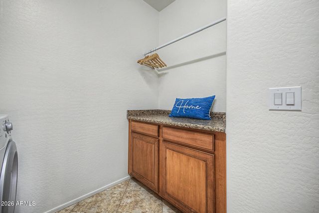 1076 E EUCLID Avenue, Gilbert, AZ 85297