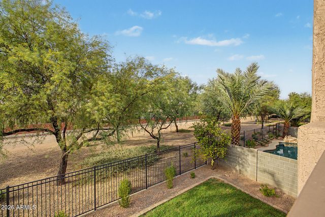 1076 E EUCLID Avenue, Gilbert, AZ 85297