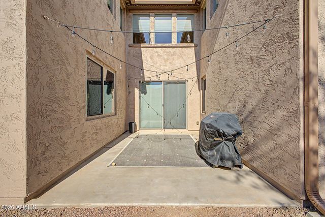 1076 E EUCLID Avenue, Gilbert, AZ 85297