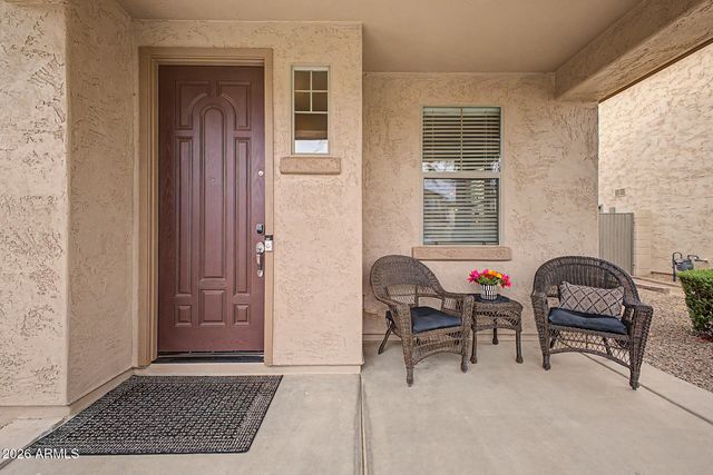 1076 E EUCLID Avenue, Gilbert, AZ 85297