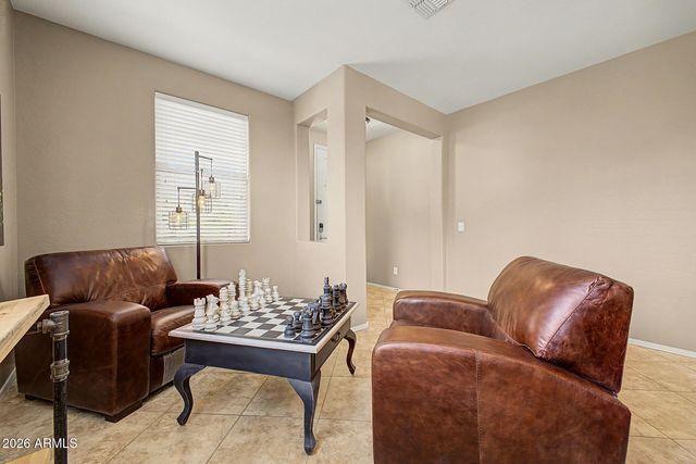 1076 E EUCLID Avenue, Gilbert, AZ 85297