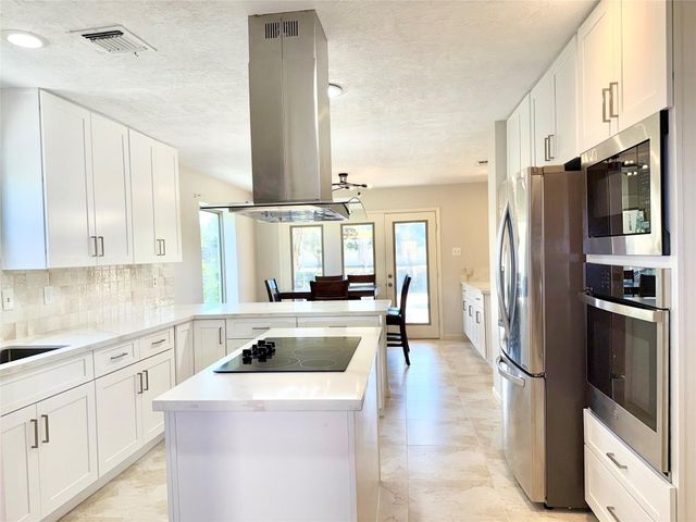 3915 Pleasant Valley Drive, Missouri City, TX 77459