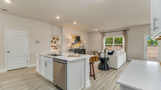 2128 Chirping Cricket Ct, Gulf Breeze, FL 32563