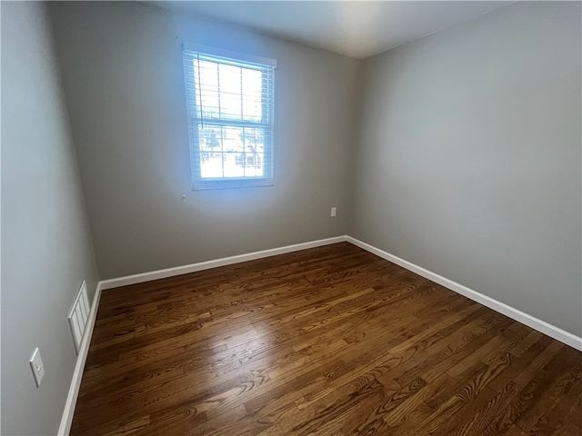 8239 Elaine Dr, Mccandless, PA 15237