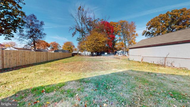 1644 WILLIAMS AVE, Essex, MD 21221