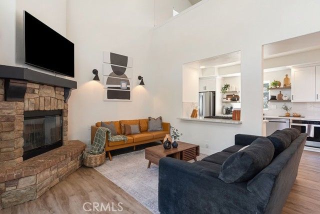 1498 Deer Way, Lake Arrowhead, CA 92352