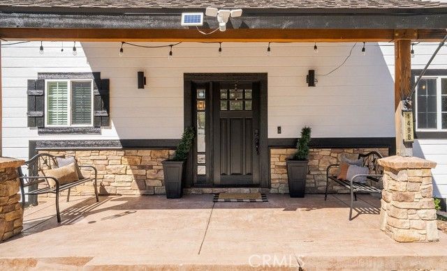 1498 Deer Way, Lake Arrowhead, CA 92352