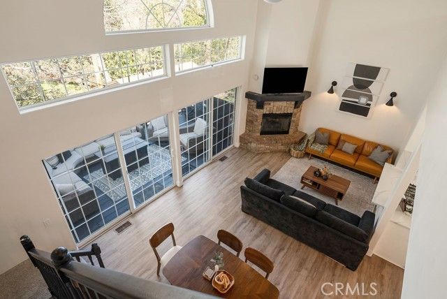 1498 Deer Way, Lake Arrowhead, CA 92352