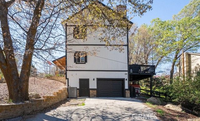 1498 Deer Way, Lake Arrowhead, CA 92352