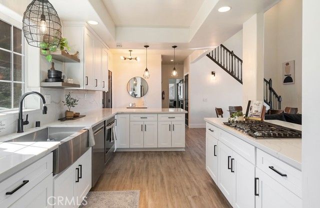 1498 Deer Way, Lake Arrowhead, CA 92352