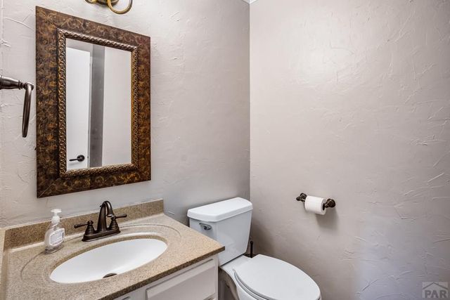 178 MacNeil Place, Pueblo, CO 81001