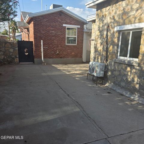 4642 Walter Ln B, El Paso, TX 79903