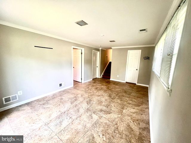9109 PINEHURST DR, Fort Washington, MD 20744
