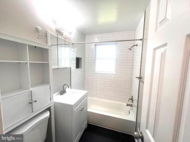 9109 PINEHURST DR, Fort Washington, MD 20744