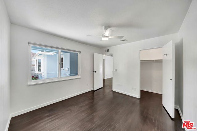 23008 Hamlin Street, West Hills (los Angeles), CA 91307