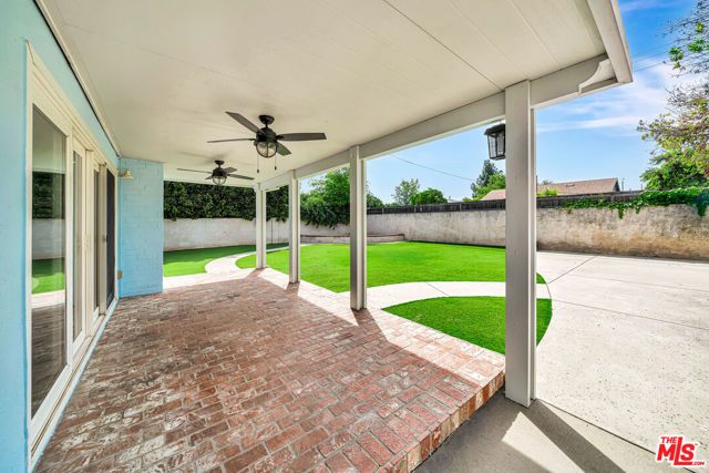 23008 Hamlin Street, West Hills (los Angeles), CA 91307