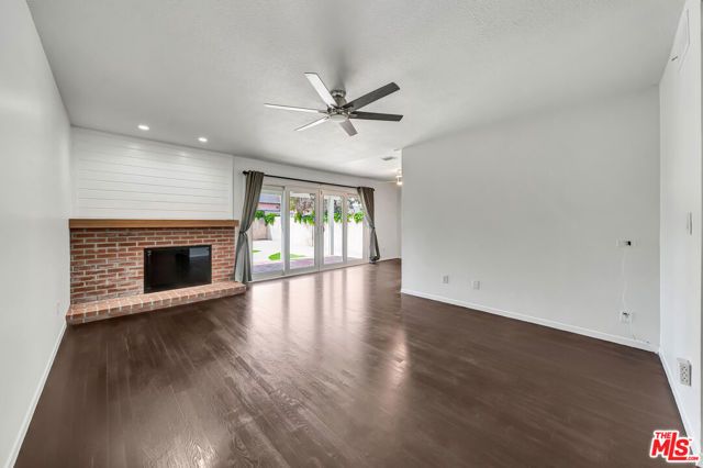 23008 Hamlin Street, West Hills (los Angeles), CA 91307