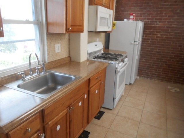 14 Arlington Street 3, Everett, MA 02149