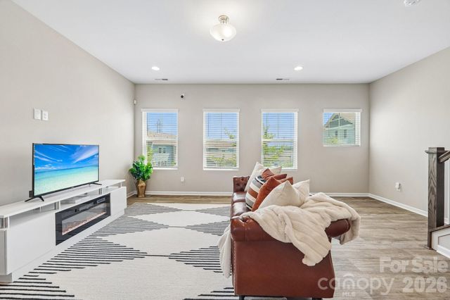 11344 Winding Gorge Drive, Huntersville, NC 28078