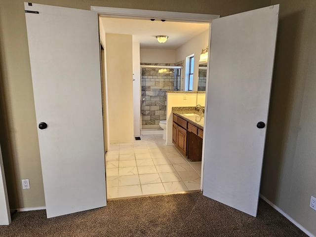 12800 Comanche Road NE 46, Albuquerque, NM 87111