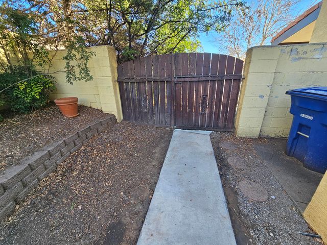 12800 Comanche Road NE 46, Albuquerque, NM 87111