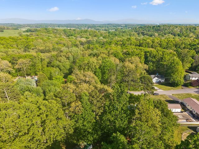 2240 Rolling Brook Drive, NE, Cleveland, TN 37323