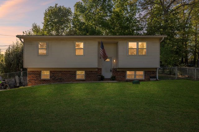 2240 Rolling Brook Drive, NE, Cleveland, TN 37323