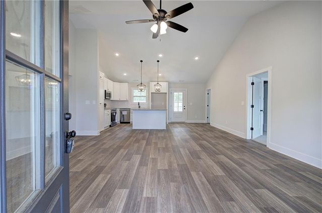 816 Forrest Avenue, Rockmart, GA 30153